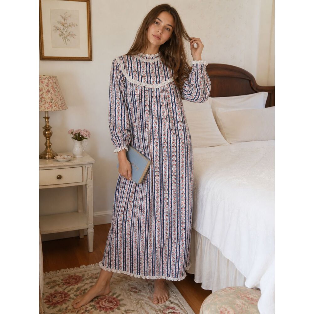 Lanz of Salsburg Prairie Cottage Core Night Gown Sleep Dress Girls Size XL